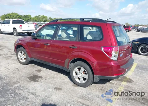 2010 Subaru Forester 2.5X z USA, uszkodzony, nr VIN JF2SH6BC9AH789037